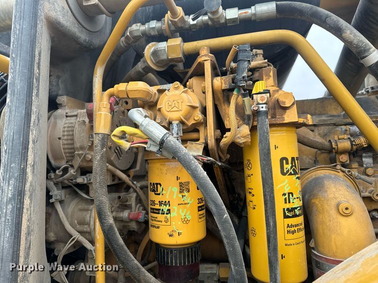 image for item EH6612 2011 Caterpillar 966H wheel loader