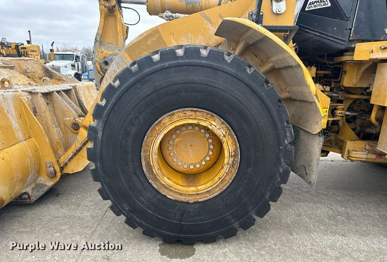 image for item EH6612 2011 Caterpillar 966H wheel loader