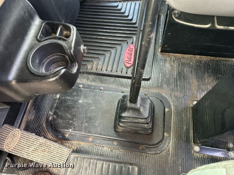 image for item EH6642 2005 Peterbilt PB335 truck cab and chassis