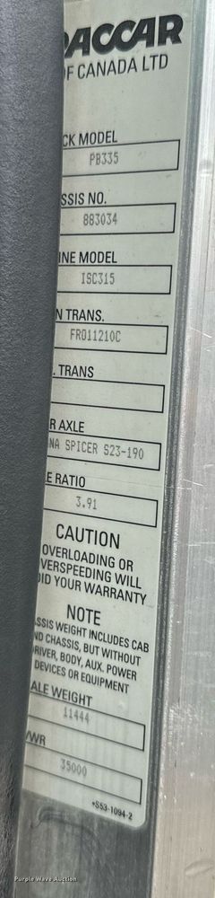 image for item EH6642 2005 Peterbilt PB335 truck cab and chassis