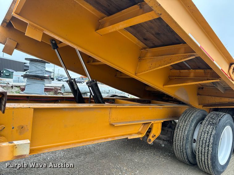 image for item EH6644 2016 TrailBoss tilt deck equipment trailer