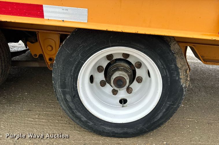 image for item EH6644 2016 TrailBoss tilt deck equipment trailer