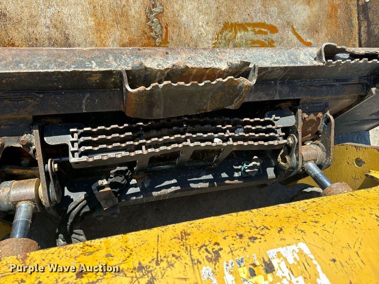 image for item EH6650 2019 Caterpillar 299D2 tracked skid steer loader