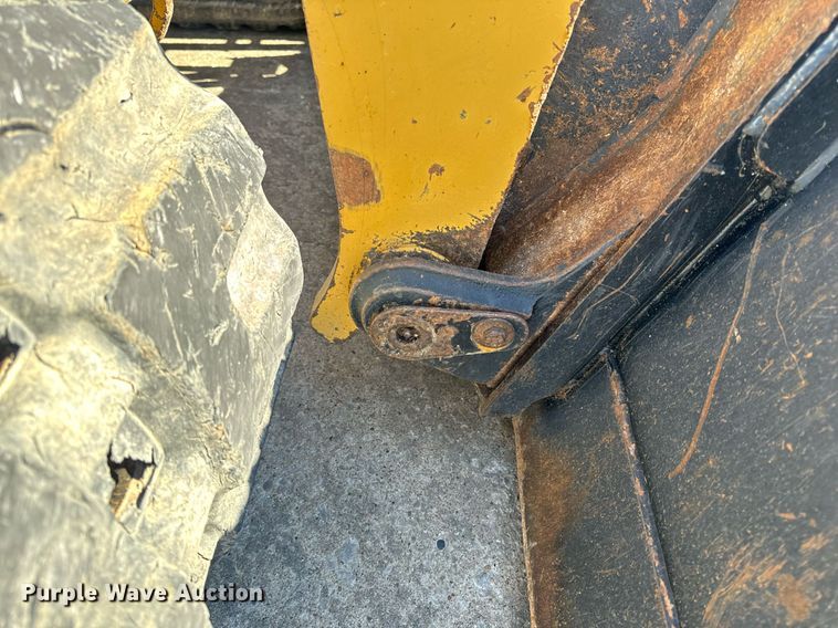 image for item EH6650 2019 Caterpillar 299D2 tracked skid steer loader