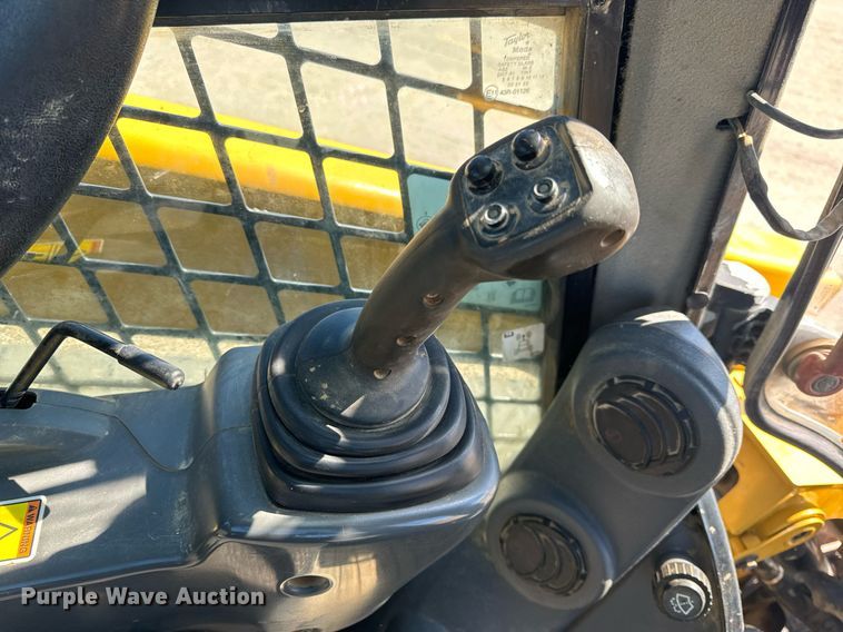 image for item EH6650 2019 Caterpillar 299D2 tracked skid steer loader