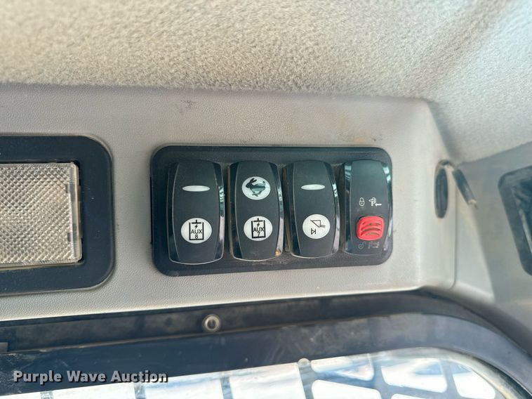 image for item EH6650 2019 Caterpillar 299D2 tracked skid steer loader