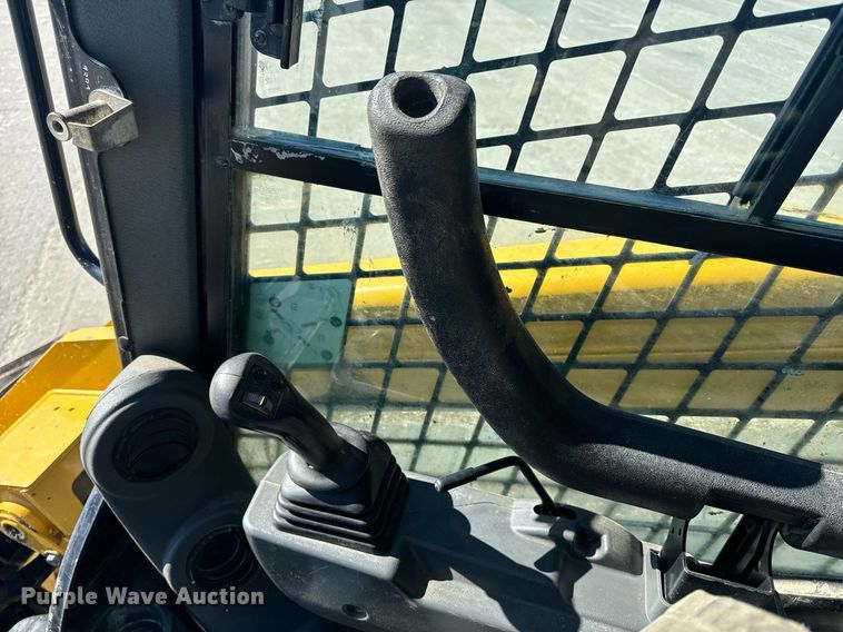 image for item EH6651 2019 Caterpillar 299D3 tracked skid steer loader