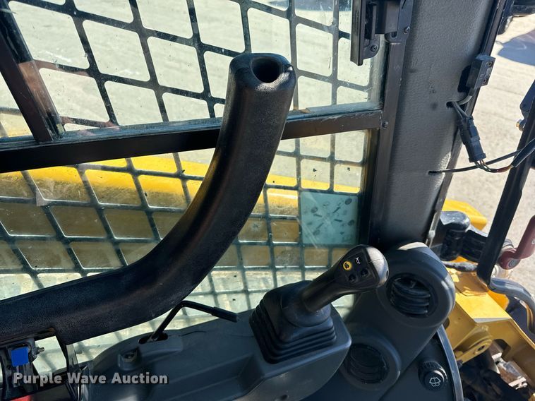 image for item EH6651 2019 Caterpillar 299D3 tracked skid steer loader