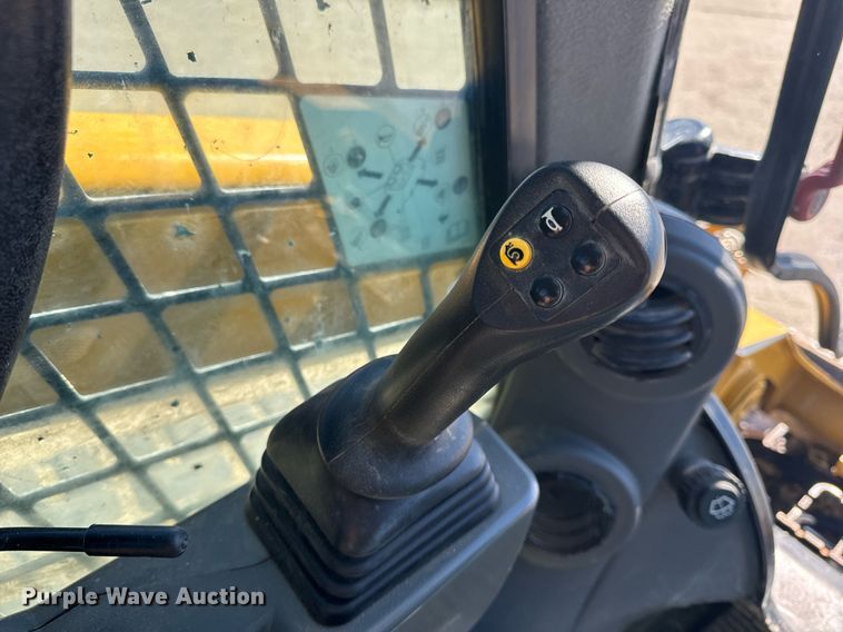 image for item EH6651 2019 Caterpillar 299D3 tracked skid steer loader