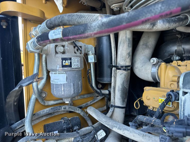 image for item EH6651 2019 Caterpillar 299D3 tracked skid steer loader