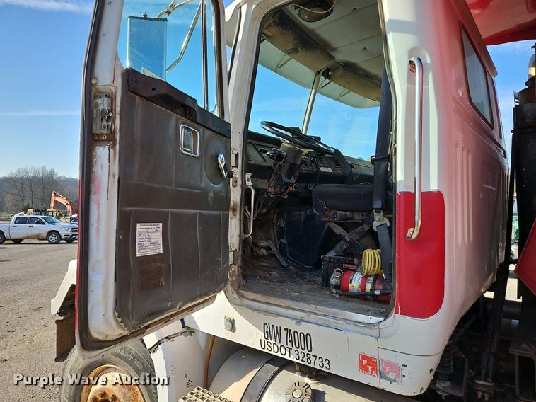 image for item EI3628 1995 White GMC Autocar dump truck