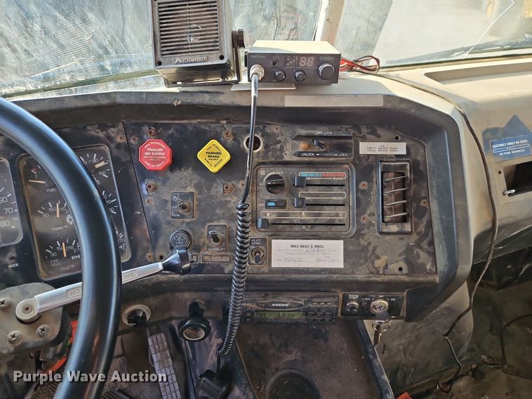 image for item EI3628 1995 White GMC Autocar dump truck