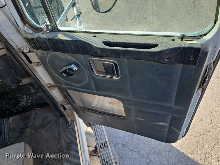 image for item EI3628 1995 White GMC Autocar dump truck