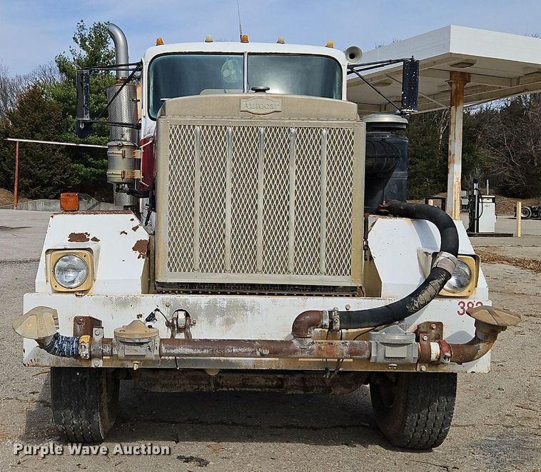 image for item EI3630 1980 Autocar DC9364F water truck