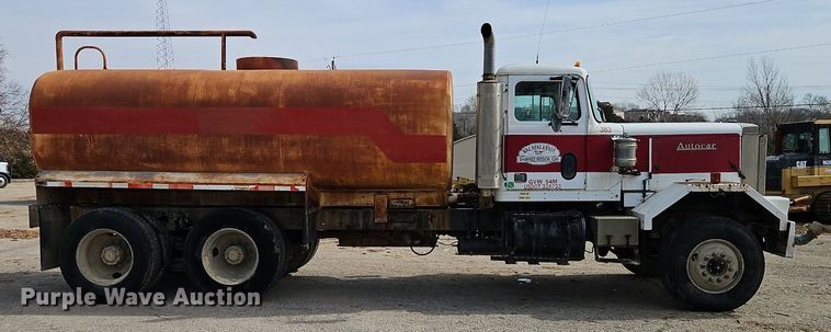 image for item EI3630 1980 Autocar DC9364F water truck