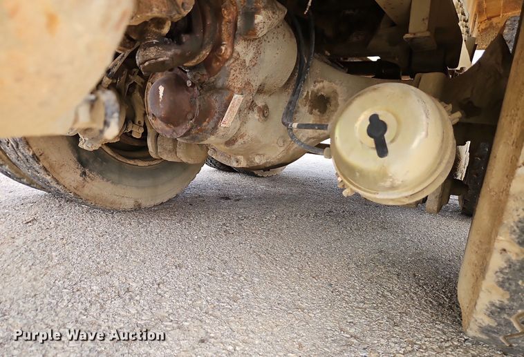 image for item EI3630 1980 Autocar DC9364F water truck