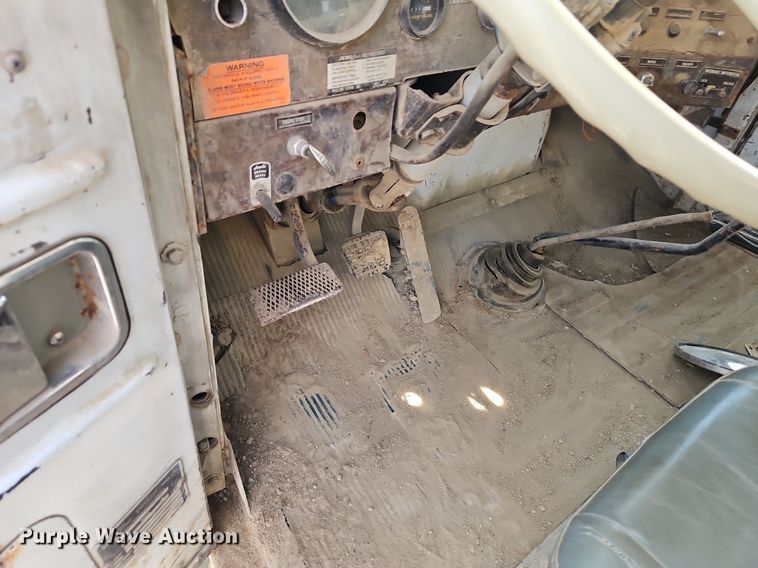 image for item EI3630 1980 Autocar DC9364F water truck