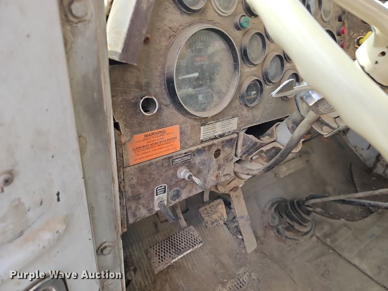 image for item EI3630 1980 Autocar DC9364F water truck