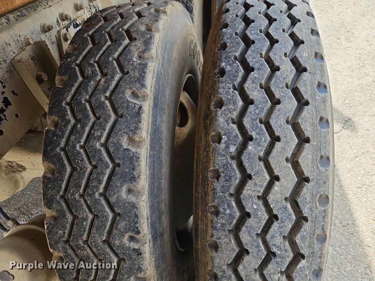 image for item EI3630 1980 Autocar DC9364F water truck