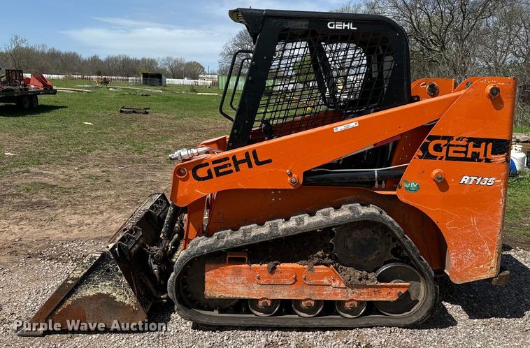 image for item EJ0361 2020 Gehl RT135 tracked skid steer loader