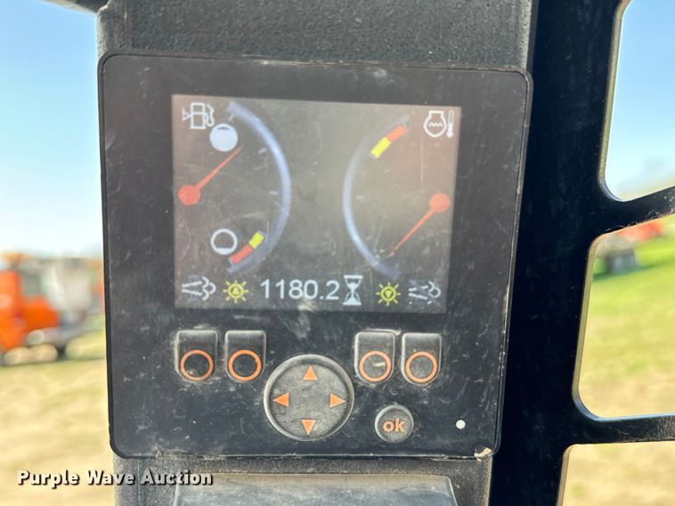 image for item EJ0361 2020 Gehl RT135 tracked skid steer loader