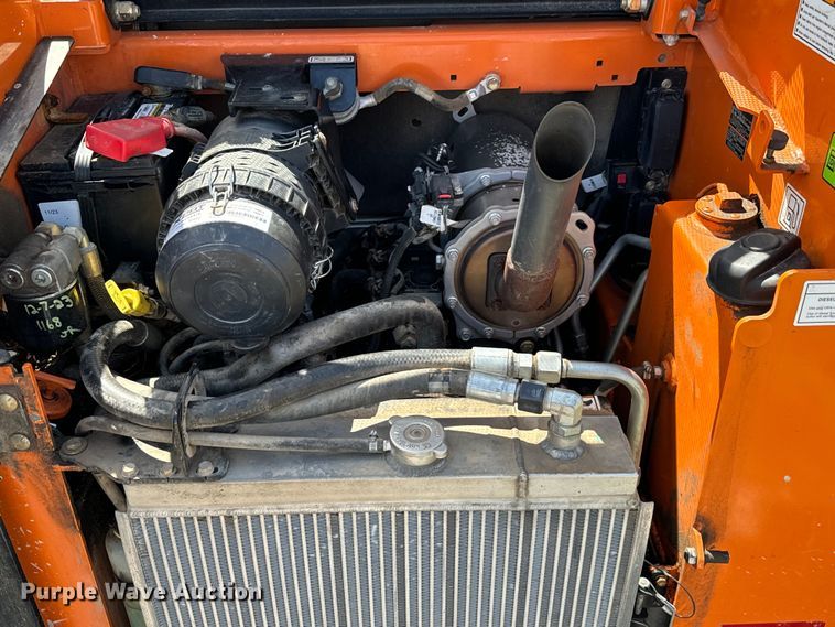 image for item EJ0361 2020 Gehl RT135 tracked skid steer loader