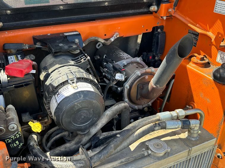 image for item EJ0361 2020 Gehl RT135 tracked skid steer loader