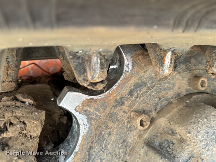 image for item EJ0361 2020 Gehl RT135 tracked skid steer loader