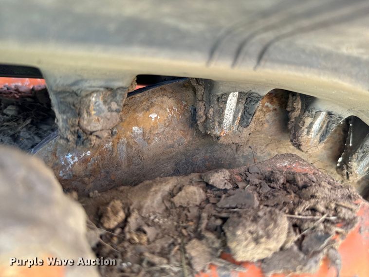 image for item EJ0361 2020 Gehl RT135 tracked skid steer loader