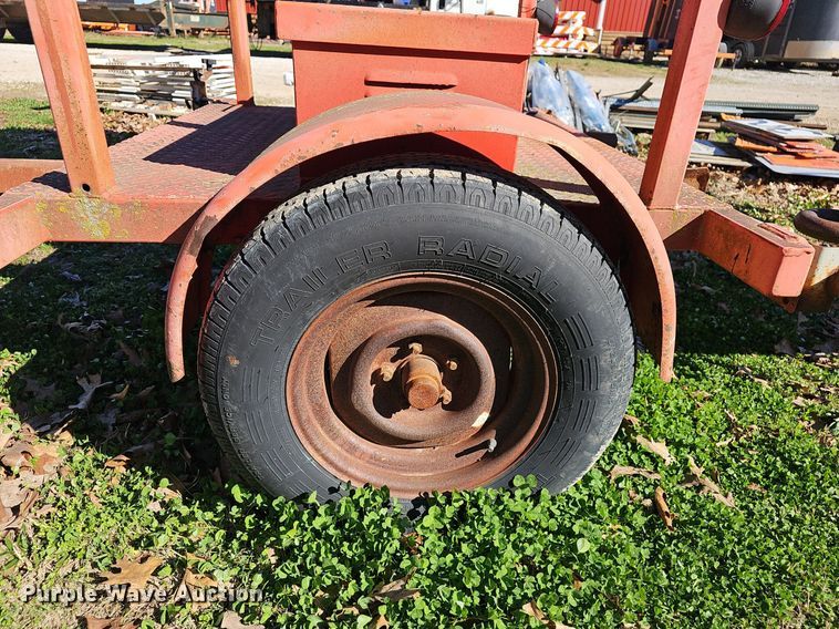 image for item EJ6119 (5) signal board trailers