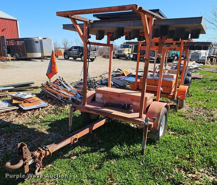 image for item EJ6119 (5) signal board trailers