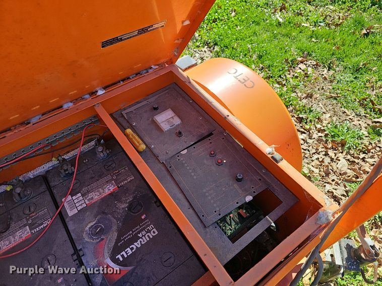 image for item EJ6119 (5) signal board trailers