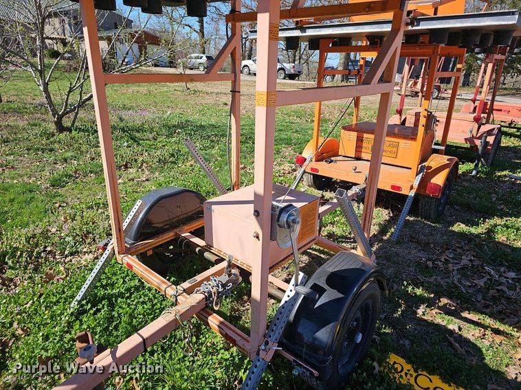 image for item EJ6119 (5) signal board trailers