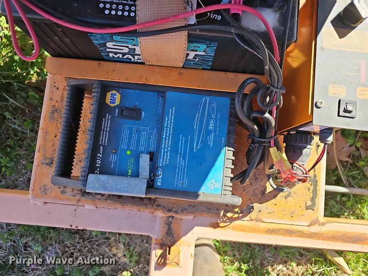 image for item EJ6119 (5) signal board trailers