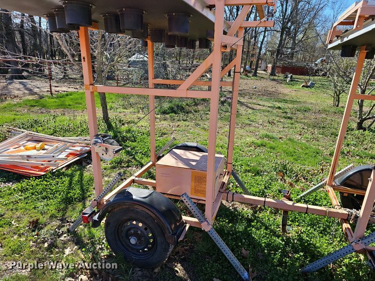 image for item EJ6119 (5) signal board trailers