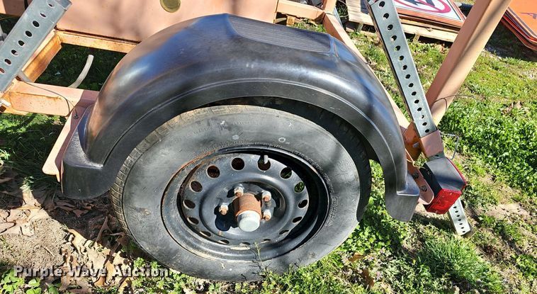 image for item EJ6119 (5) signal board trailers