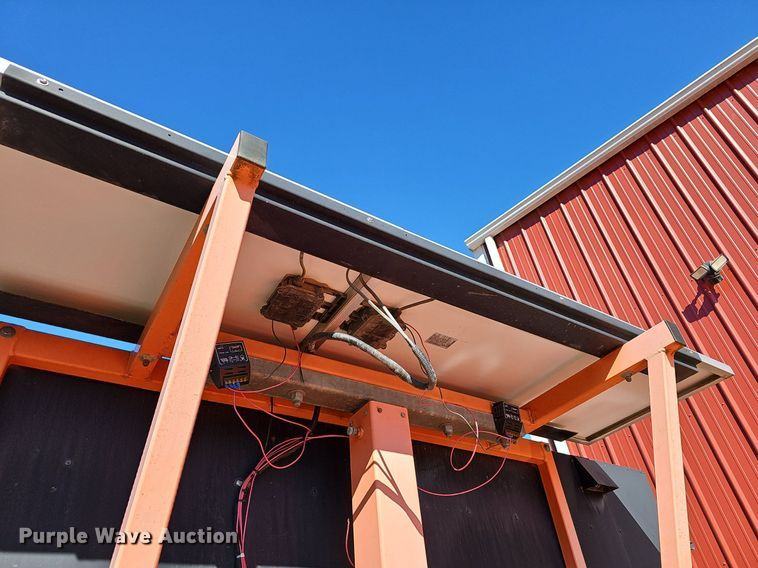 image for item EJ6120 2003 Wanco WILMB-S-LL(A)M message board trailer