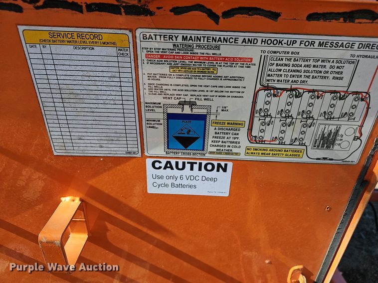 image for item EJ6121 2003 Wanco WTLMB-S-LL(A) message board trailer 