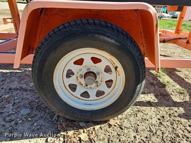 image for item EJ6121 2003 Wanco WTLMB-S-LL(A) message board trailer 