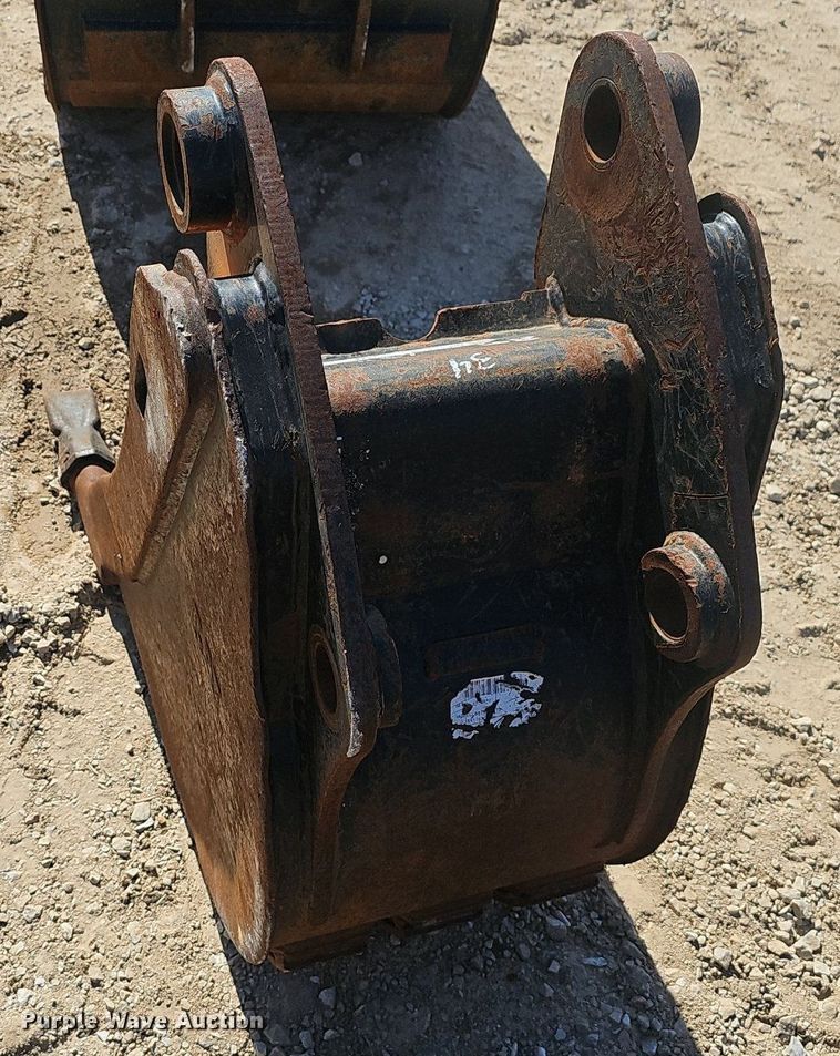 image for item EJ6124 (3) backhoe buckets