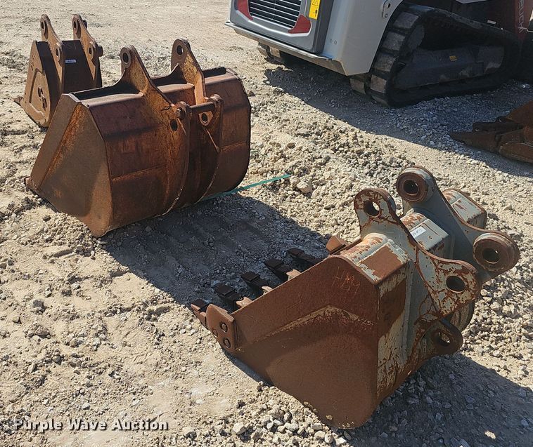 image for item EJ6125 (3) excavator buckets