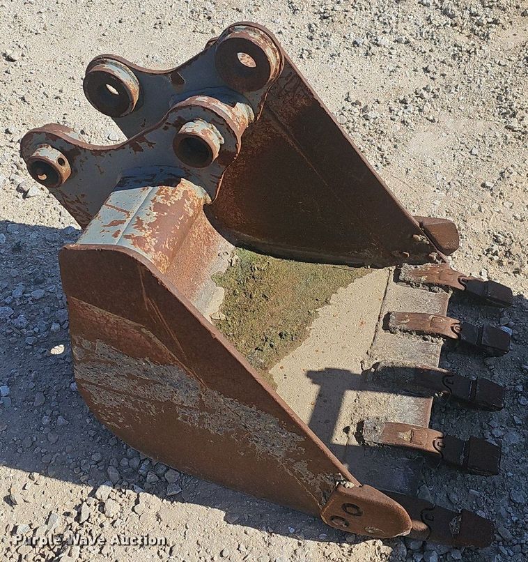 image for item EJ6125 (3) excavator buckets