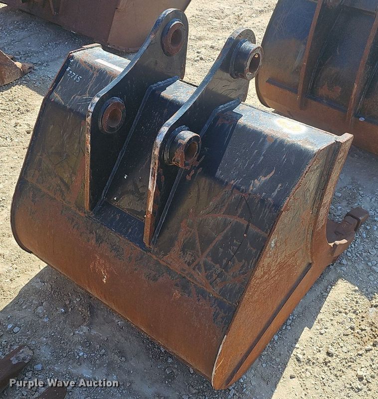 image for item EJ6126 (3) excavator buckets