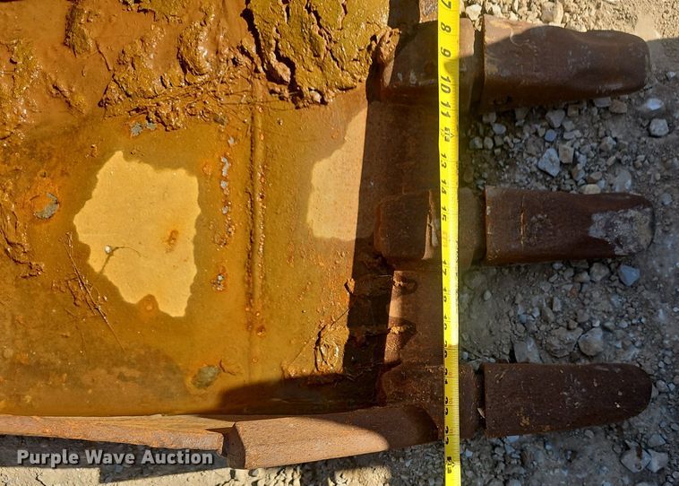 image for item EJ6126 (3) excavator buckets