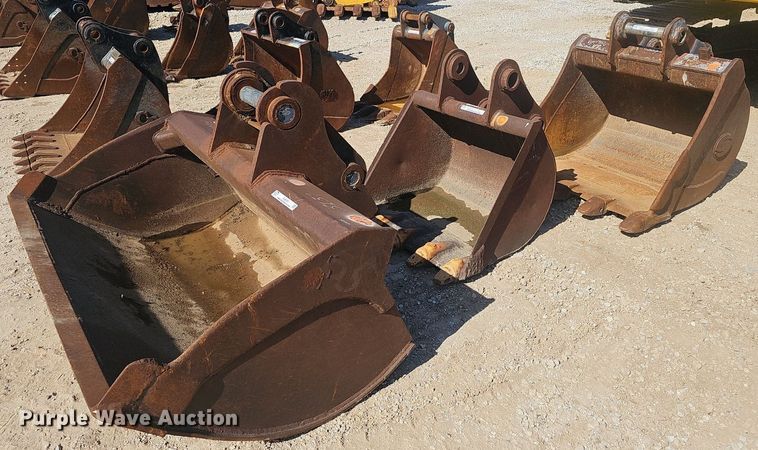 image for item EJ6127 (3) excavator buckets 