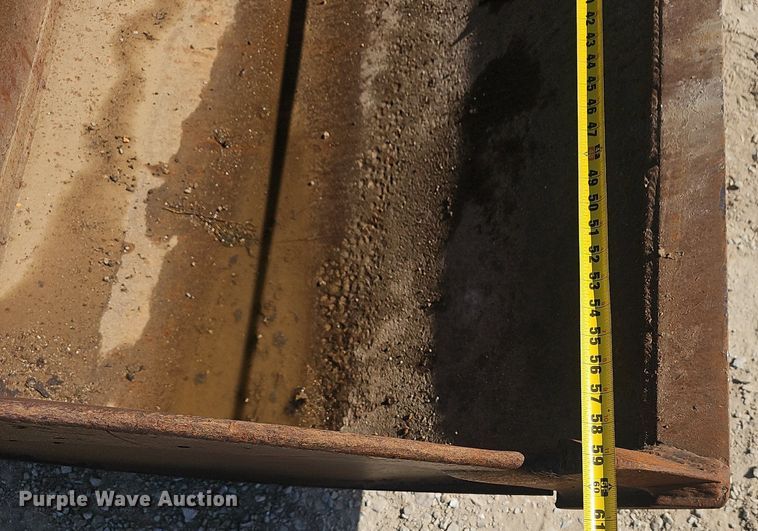 image for item EJ6127 (3) excavator buckets 