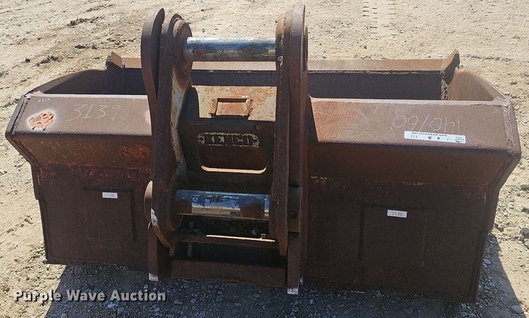 image for item EJ6127 (3) excavator buckets 