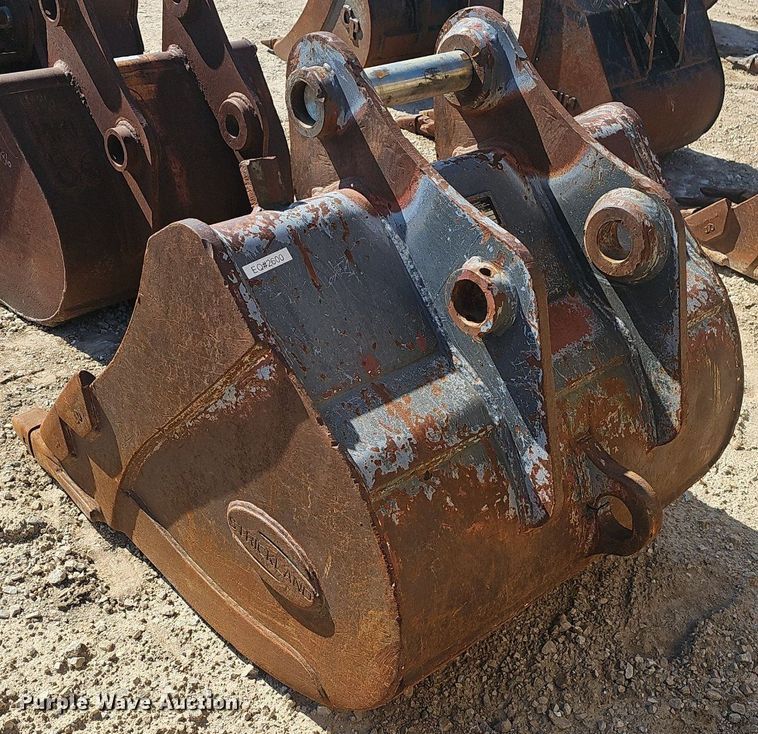 image for item EJ6127 (3) excavator buckets 