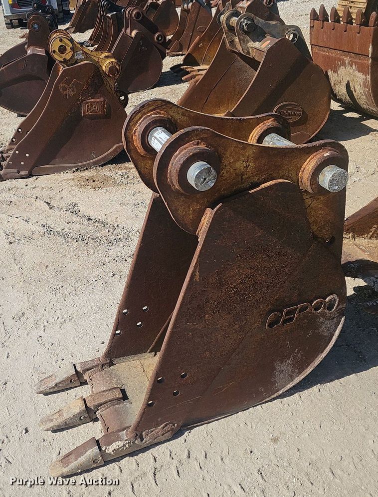 image for item EJ6129 (3) excavator buckets