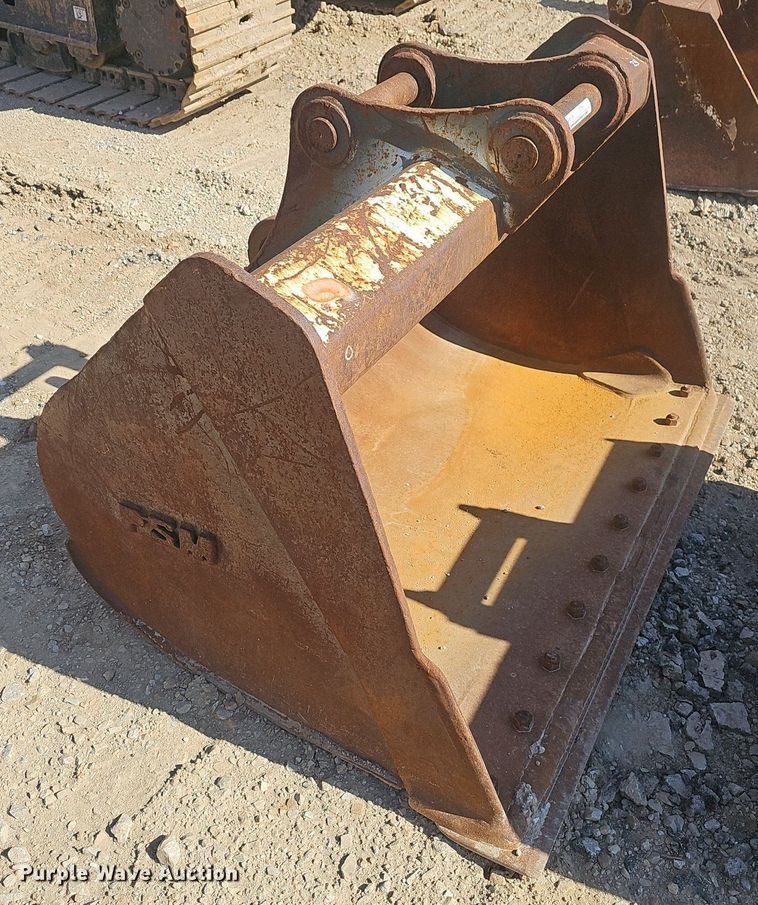 image for item EJ6129 (3) excavator buckets